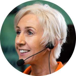 Dee McCahill - Mindset & Weight Loss Coach - Million Dollar Trainer